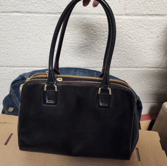 Antonio Melani black leather handbag - Picture 2 of 10